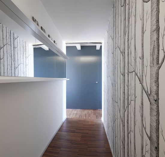 Зъболекарски кабинет, превърнат в компактен и стилен апартамент