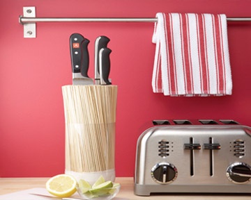 Красива и практична поставка за кухненските ножове