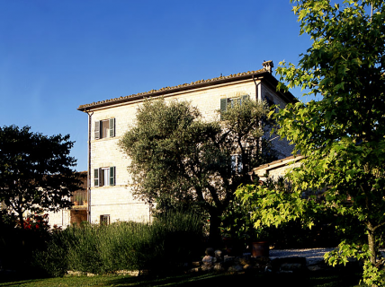 Италианско жилище в провинциален стил