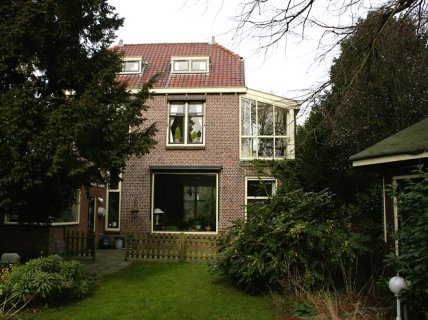 Модерна вила в Холандия