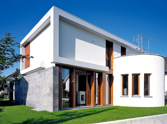  Къща с изискан дизайн