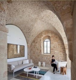 Древен апартамент с модерен дизайн в Израел