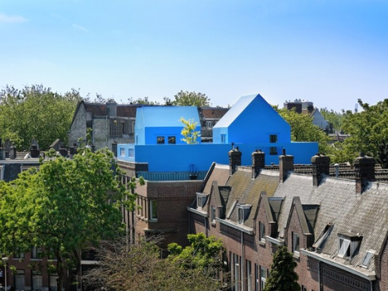 Уникални пристройки върху покрива на жилище в Ротердам
