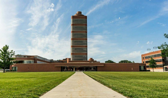 S.C. Johnson Research Tower (1944 г.) – Расин, Уисконсин